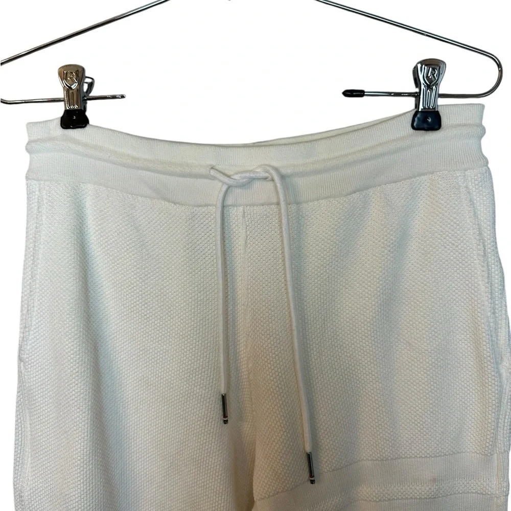 Thom Browne bar honeycomb
